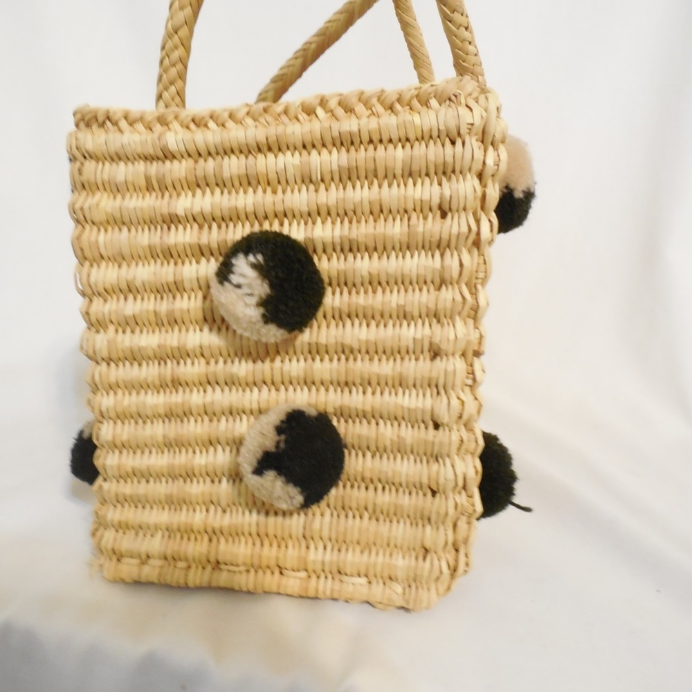 Nannacay Woven Reed Pom PomTote - Picture 8 of 9